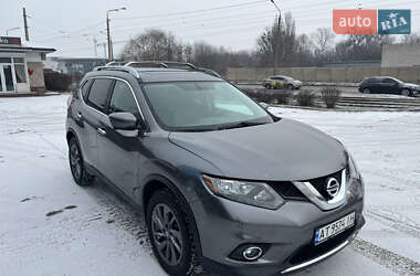 Внедорожник / Кроссовер Nissan Rogue 2015 в Харькове