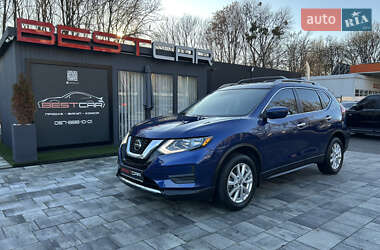 Внедорожник / Кроссовер Nissan Rogue 2019 в Виннице