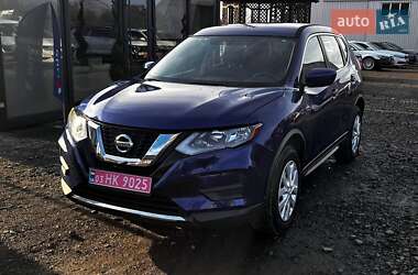 Внедорожник / Кроссовер Nissan Rogue 2017 в Луцке