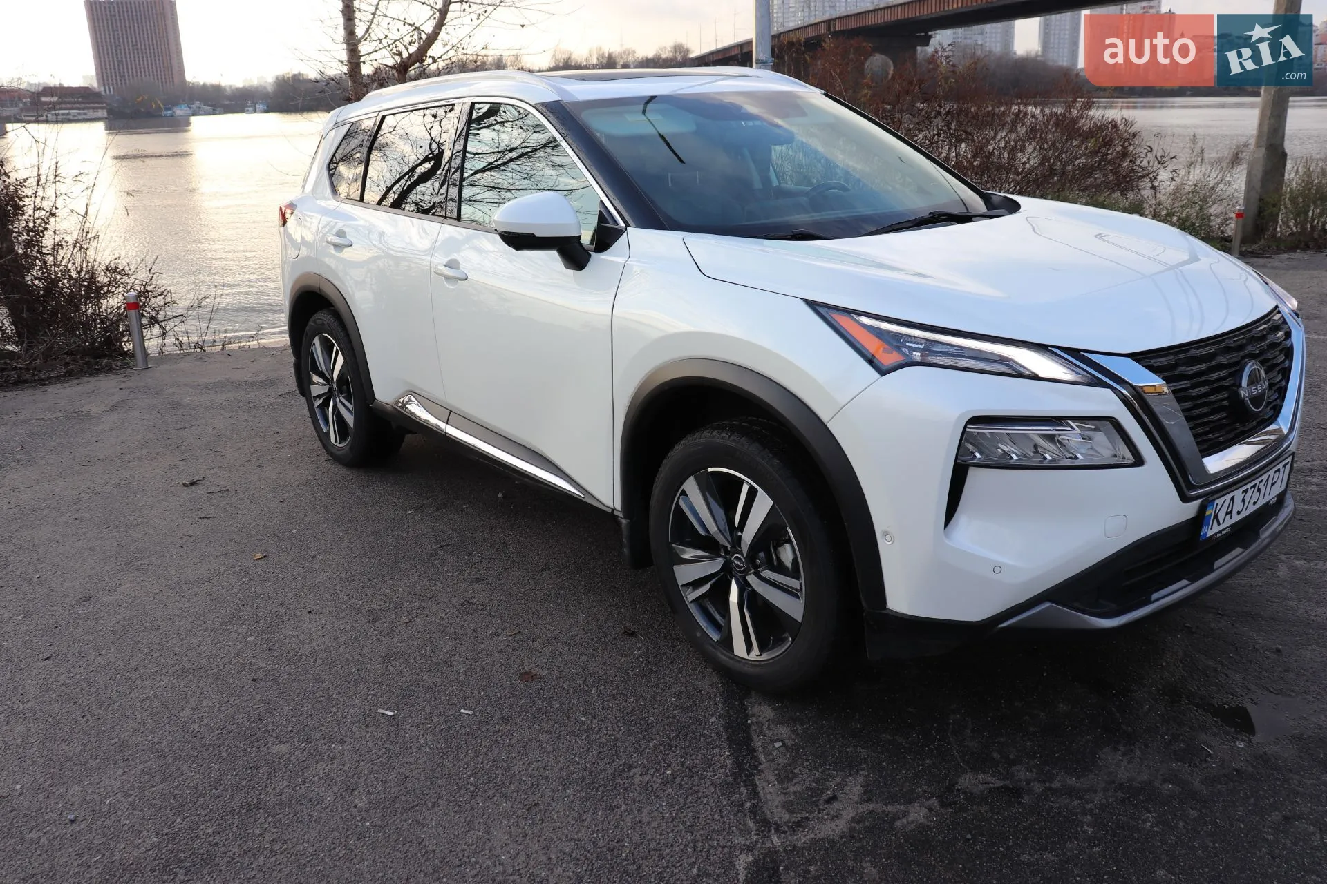 2023 Nissan Rogue - мініатюра 3