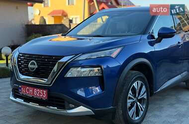 Позашляховик / Кросовер Nissan Rogue 2020 в Івано-Франківську