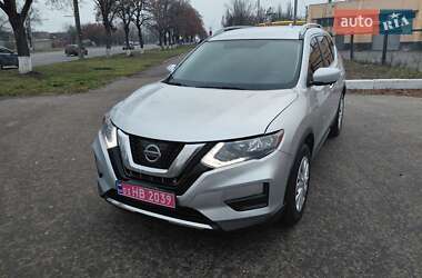 Позашляховик / Кросовер Nissan Rogue 2018 в Харкові