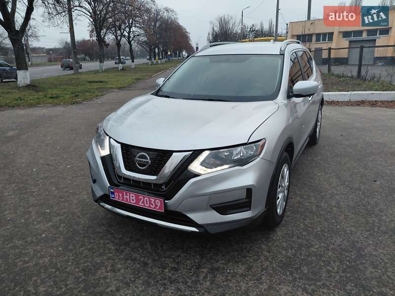 Nissan Rogue 2018