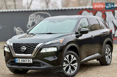 Позашляховик / Кросовер Nissan Rogue 2021 в Кам'янському