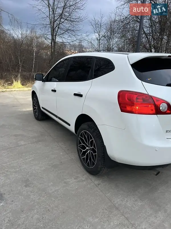 Nissan Rogue