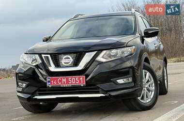 Позашляховик / Кросовер Nissan Rogue 2017 в Дрогобичі