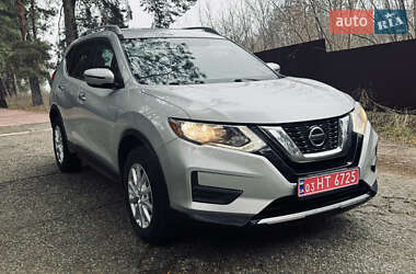 Внедорожник / Кроссовер Nissan Rogue 2018 в Киеве