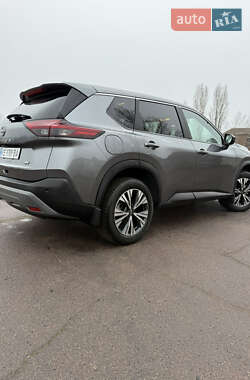 Позашляховик / Кросовер Nissan Rogue 2022 в Кам'янському