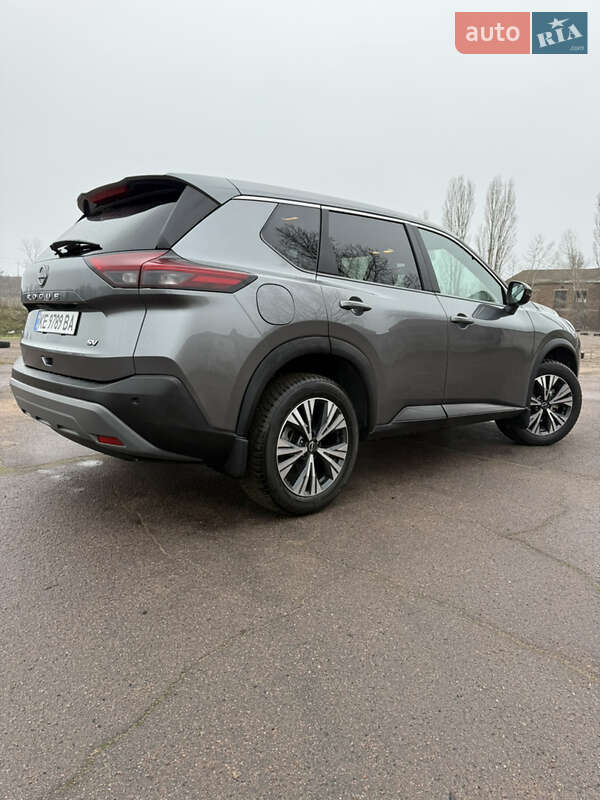 Внедорожник / Кроссовер Nissan Rogue 2022 в Каменском