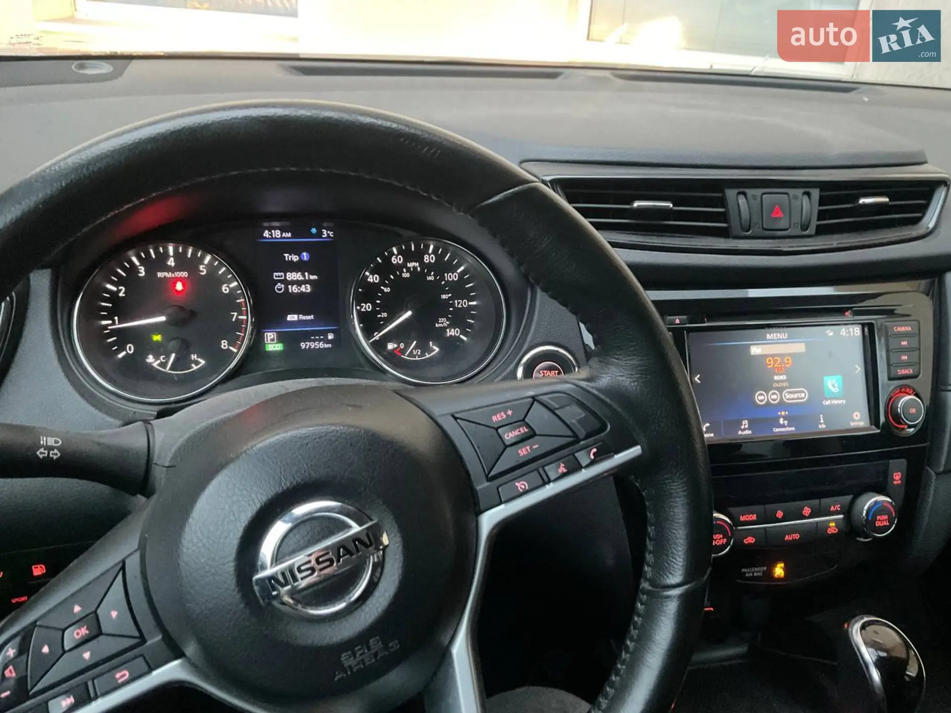 2018 Nissan Rogue - мініатюра 3