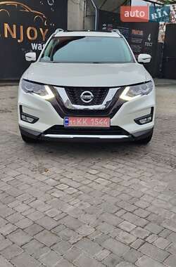 Внедорожник / Кроссовер Nissan Rogue 2016 в Днепре