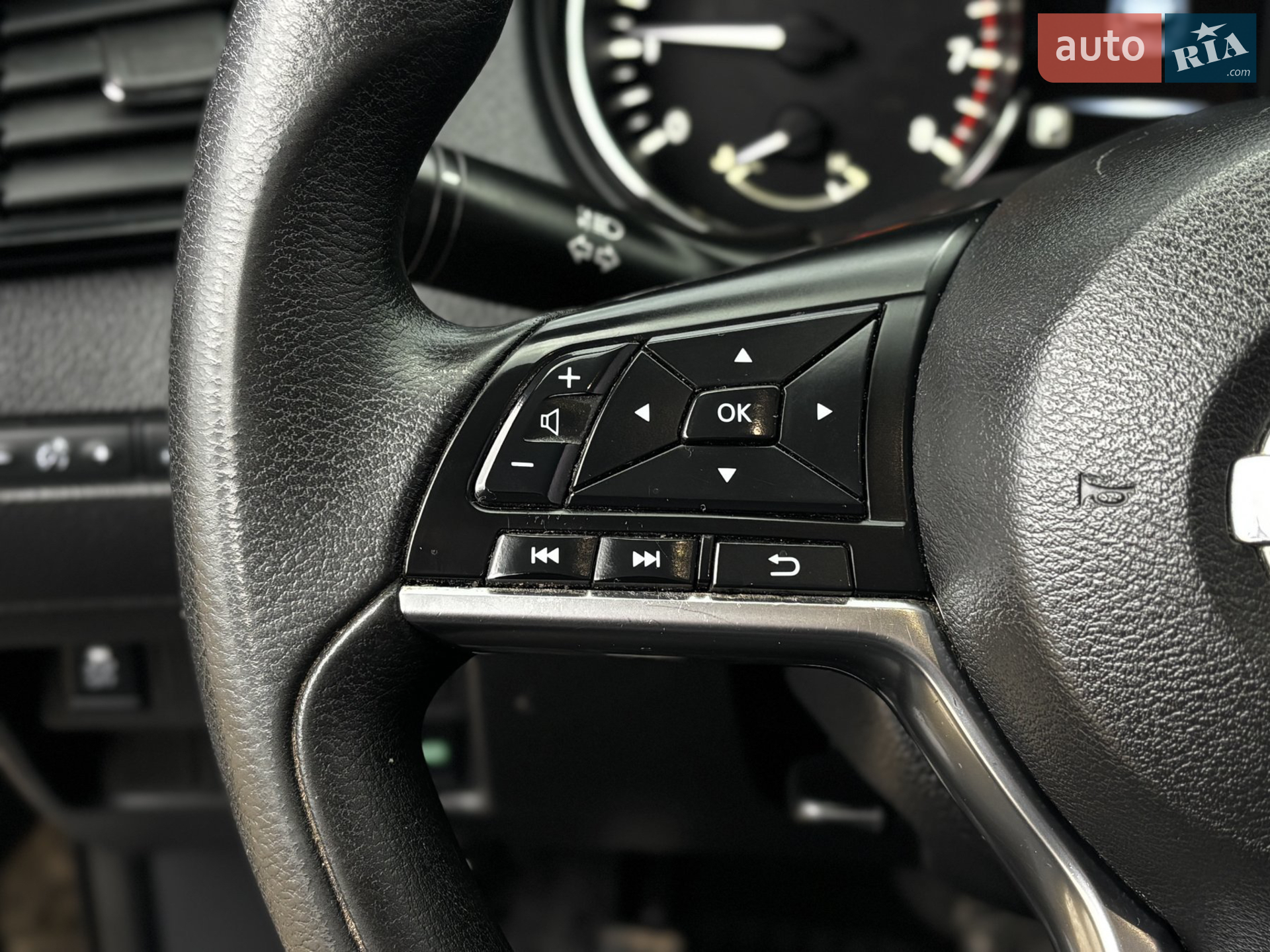2016 Nissan Rogue - мініатюра 10