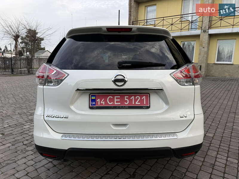 Позашляховик / Кросовер Nissan Rogue 2016 в Львові фото 4 Позашляховик / Кросовер Nissan Rogue 2016 в Львові