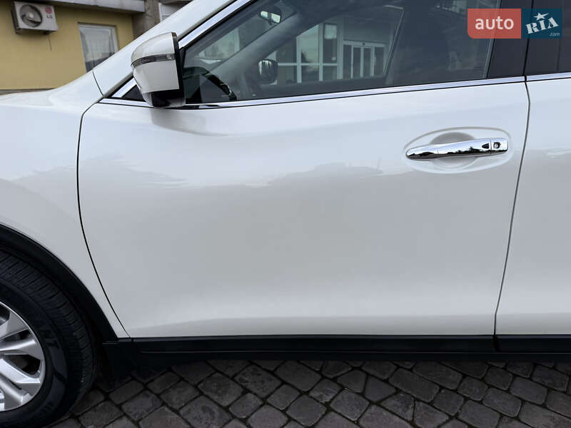 Позашляховик / Кросовер Nissan Rogue 2016 в Львові фото 14 Позашляховик / Кросовер Nissan Rogue 2016 в Львові