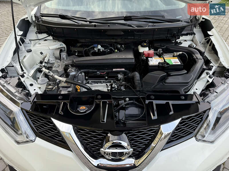 Позашляховик / Кросовер Nissan Rogue 2016 в Львові фото 51 Позашляховик / Кросовер Nissan Rogue 2016 в Львові
