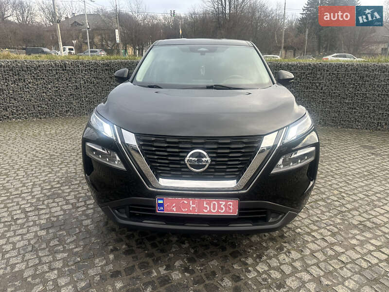 Внедорожник / Кроссовер Nissan Rogue 2022 в Львове