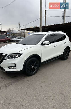 Внедорожник / Кроссовер Nissan Rogue 2018 в Харькове