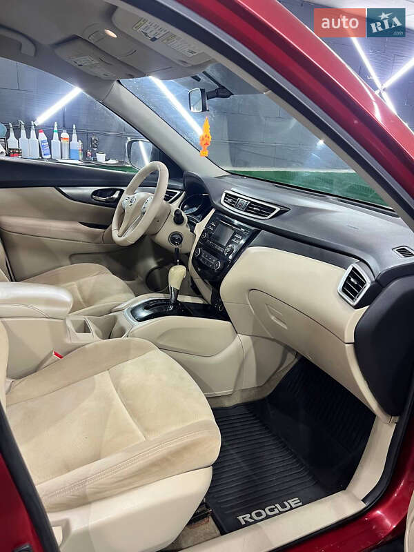 Позашляховик / Кросовер Nissan Rogue 2014 в Києві