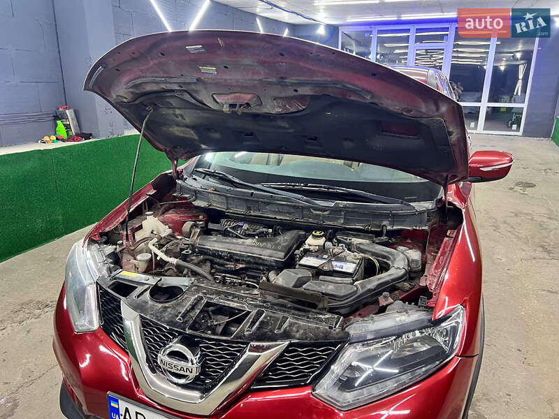 Позашляховик / Кросовер Nissan Rogue 2014 в Києві