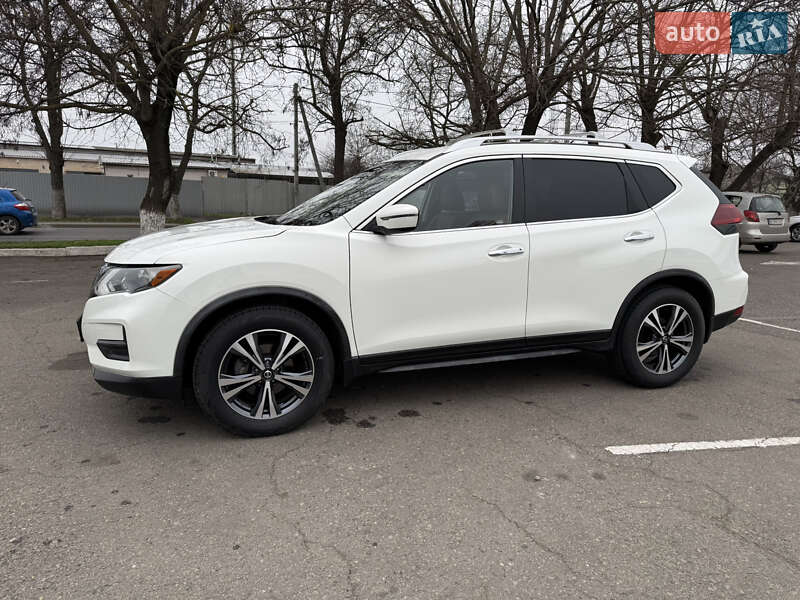Позашляховик / Кросовер Nissan Rogue 2019 в Ізмаїлі