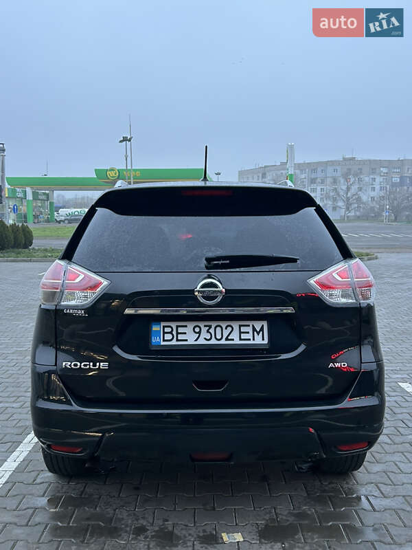 Внедорожник / Кроссовер Nissan Rogue 2016 в Вознесенске