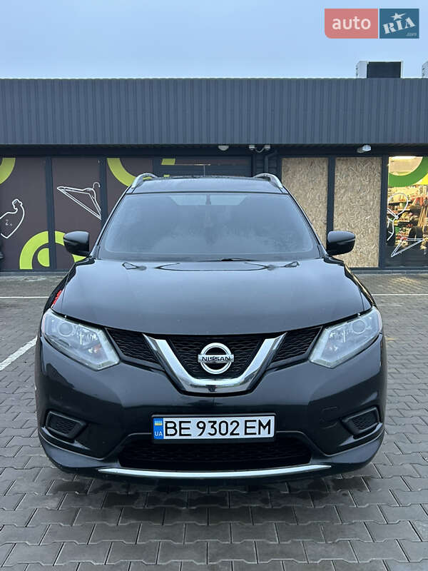 Внедорожник / Кроссовер Nissan Rogue 2016 в Вознесенске