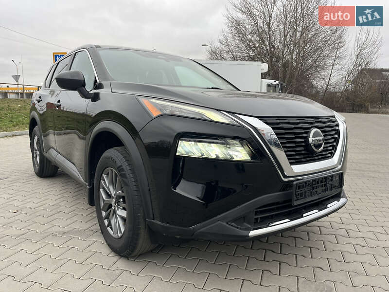 Внедорожник / Кроссовер Nissan Rogue 2020 в Виннице