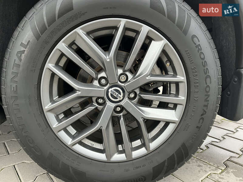 Внедорожник / Кроссовер Nissan Rogue 2020 в Виннице