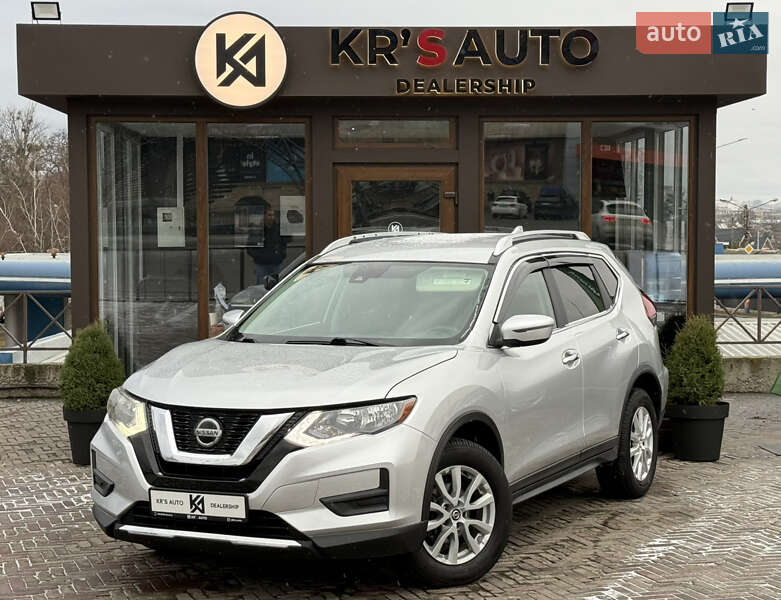 Внедорожник / Кроссовер Nissan Rogue 2018 в Харькове