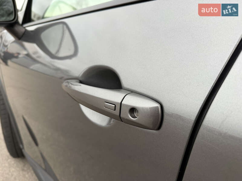 Внедорожник / Кроссовер Nissan Rogue 2021 в Запорожье