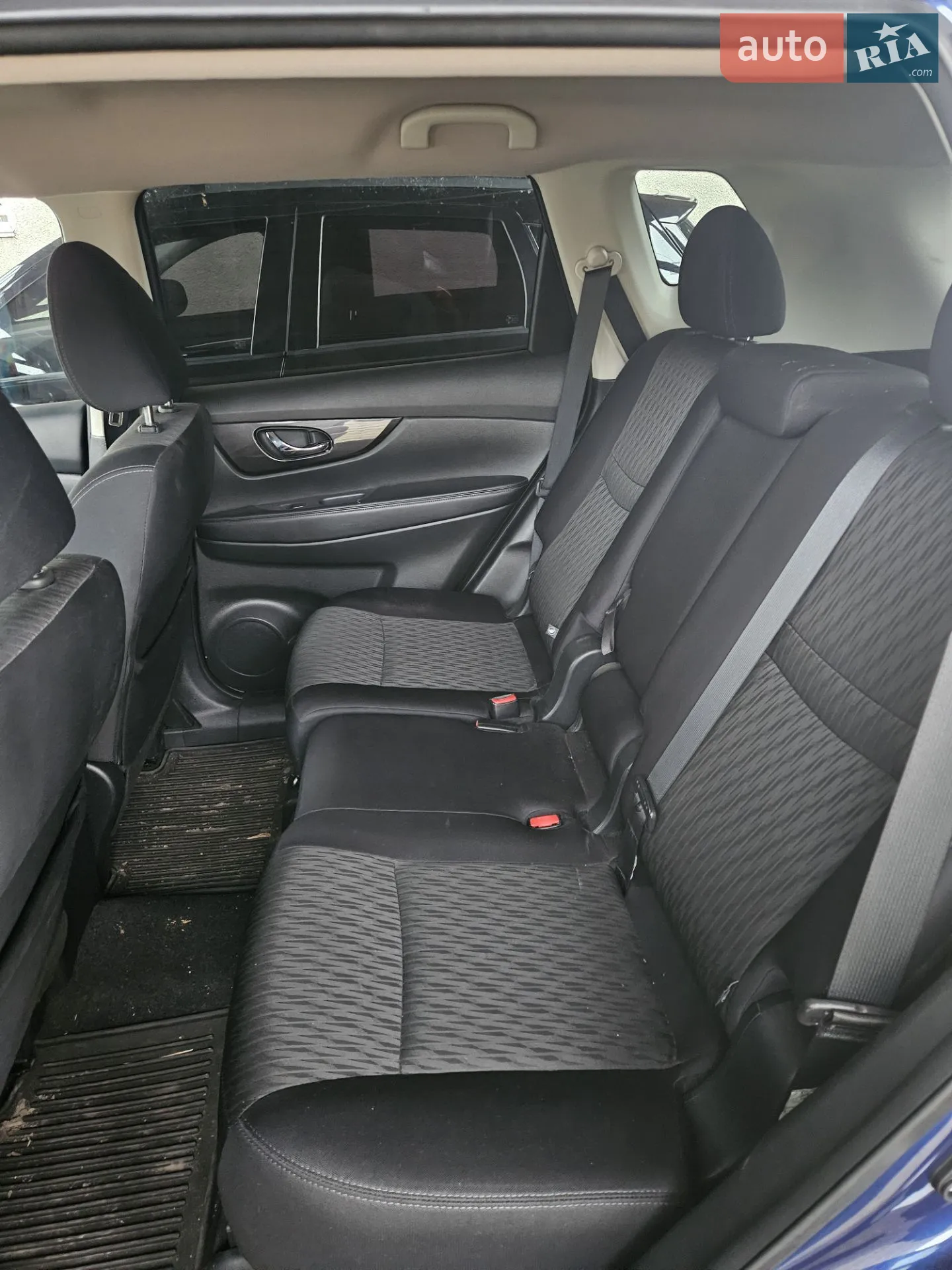 2018 Nissan Rogue - мініатюра 12
