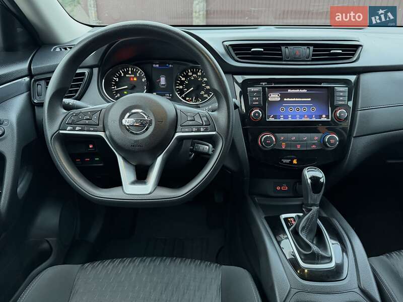 Позашляховик / Кросовер Nissan Rogue 2018 в Вінниці