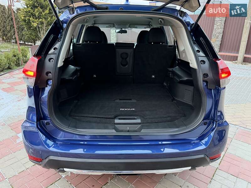 Позашляховик / Кросовер Nissan Rogue 2018 в Вінниці