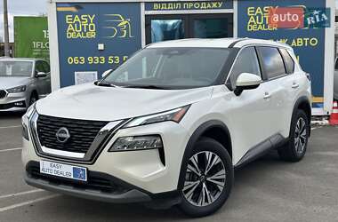 Внедорожник / Кроссовер Nissan Rogue 2022 в Киеве