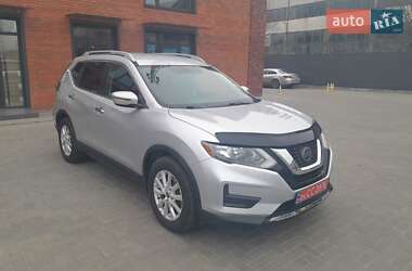 Внедорожник / Кроссовер Nissan Rogue 2018 в Кременчуге