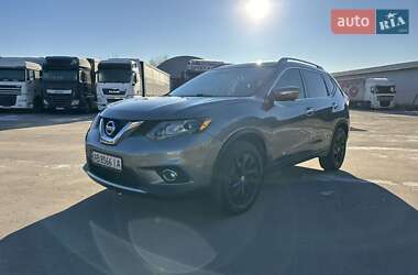 Внедорожник / Кроссовер Nissan Rogue 2014 в Виннице