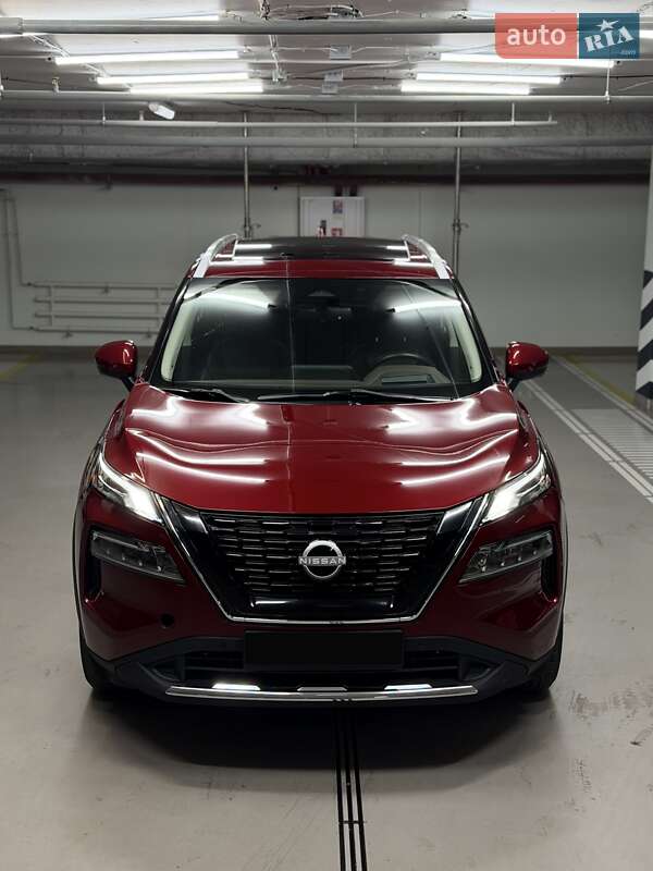 Позашляховик / Кросовер Nissan Rogue 2023 в Києві