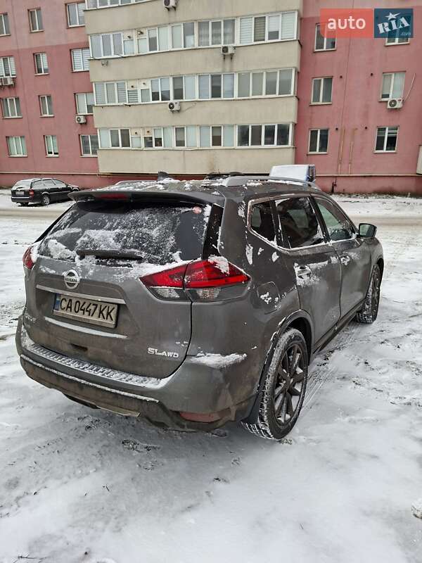 Позашляховик / Кросовер Nissan Rogue 2018 в Хмельницькому