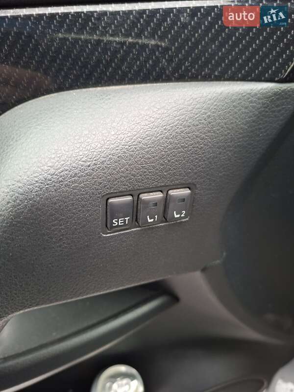 Позашляховик / Кросовер Nissan Rogue 2018 в Хмельницькому