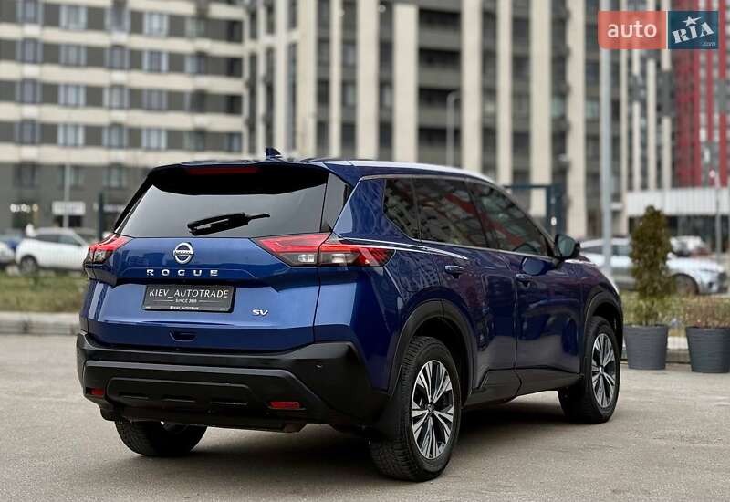 Внедорожник / Кроссовер Nissan Rogue 2020 в Киеве