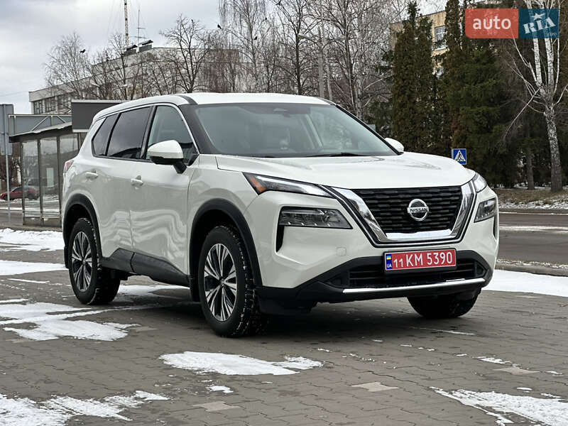 Внедорожник / Кроссовер Nissan Rogue 2021 в Белой Церкви