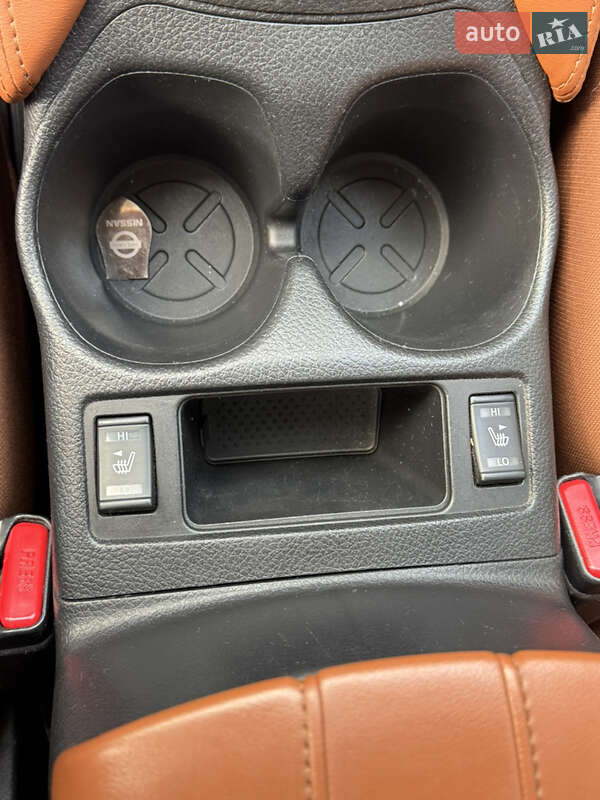 Внедорожник / Кроссовер Nissan Rogue 2019 в Ромнах фото 16 Внедорожник / Кроссовер Nissan Rogue 2019 в Ромнах