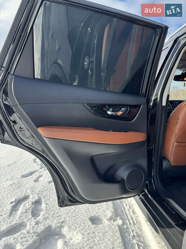 Внедорожник / Кроссовер Nissan Rogue 2019 в Ромнах фото 30 Внедорожник / Кроссовер Nissan Rogue 2019 в Ромнах