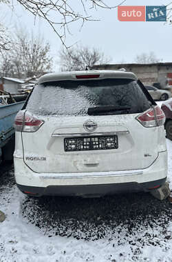 Позашляховик / Кросовер Nissan Rogue 2015 в Кривому Розі