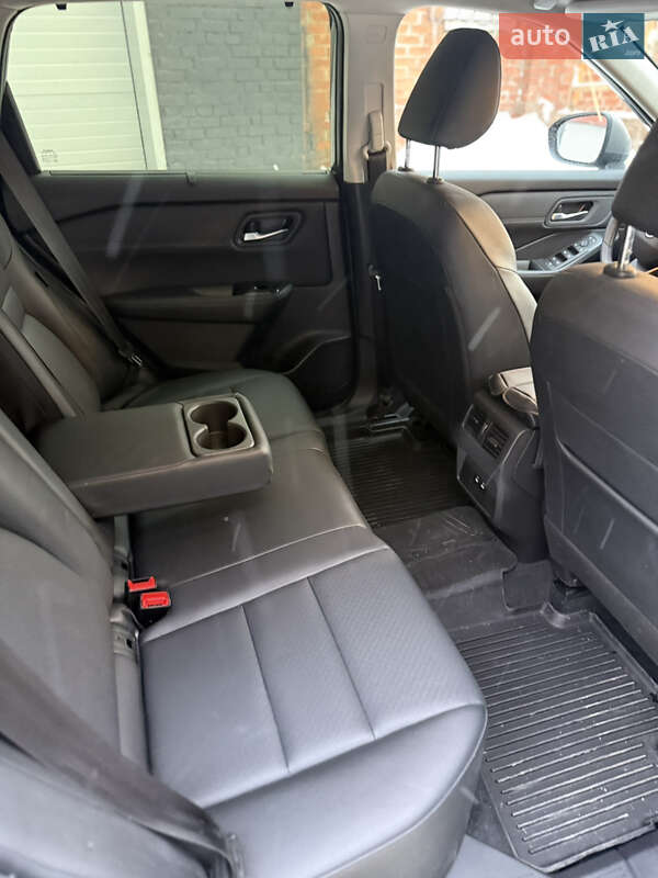 Позашляховик / Кросовер Nissan Rogue 2025 в Сумах