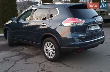 Позашляховик / Кросовер Nissan Rogue 2015 в Рівному