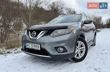 Внедорожник / Кроссовер Nissan Rogue 2014 в Владимире