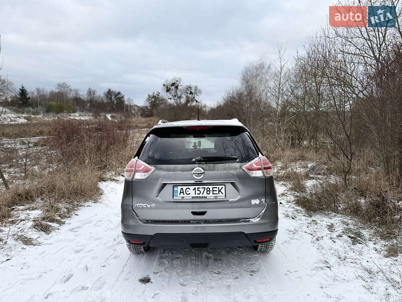 Позашляховик / Кросовер Nissan Rogue 2014 в Володимирі