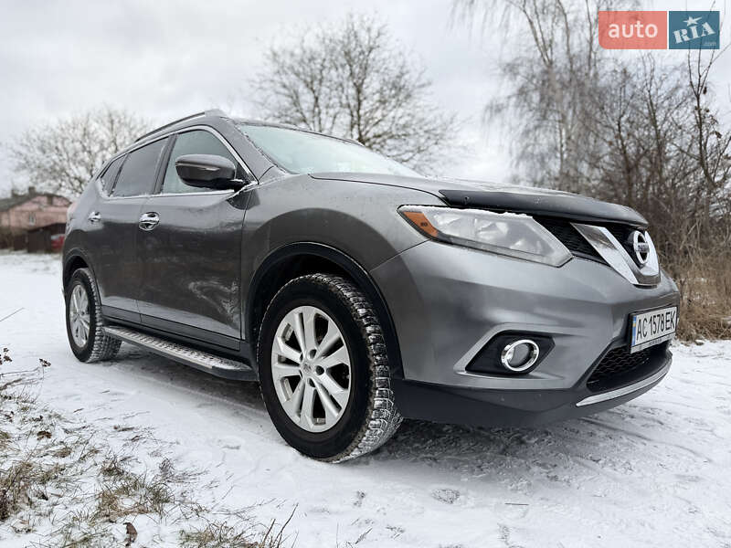 Позашляховик / Кросовер Nissan Rogue 2014 в Володимирі