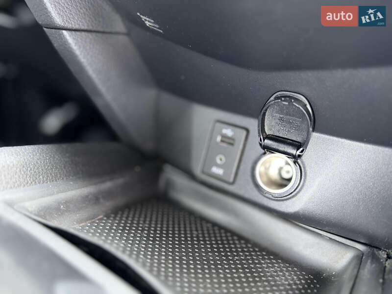 Позашляховик / Кросовер Nissan Rogue 2014 в Володимирі